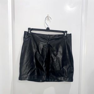 Size Small V-Waist Black Leather Skirt